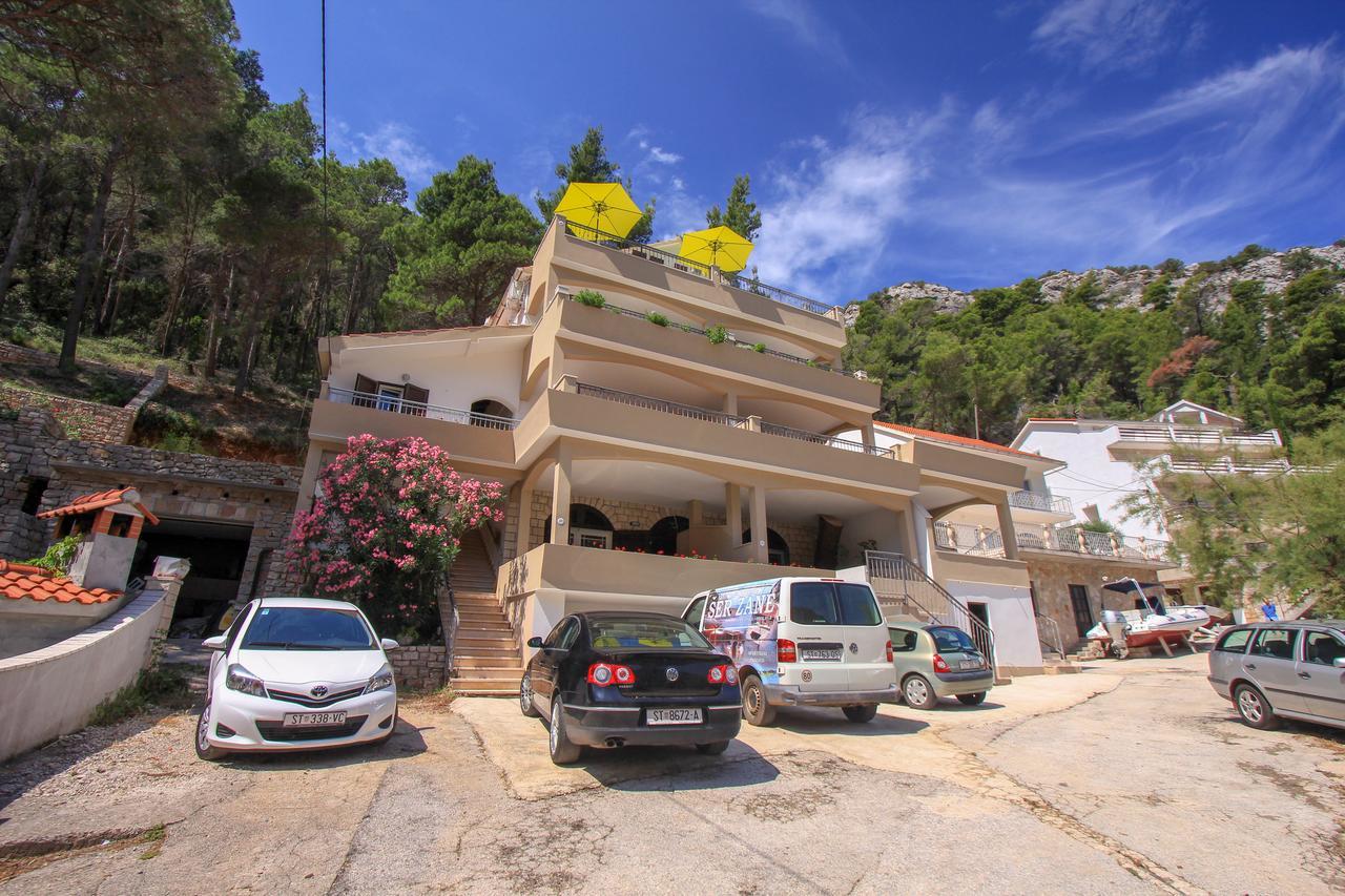 Apartment Cesare 3 Zastražišće Dış mekan fotoğraf